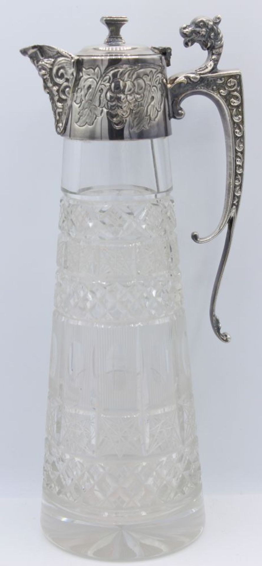 Karaffe - 1.H.20.Jahrhundert Marke SF & Co., geschnittenes farbloses Kristallglas, versilberte