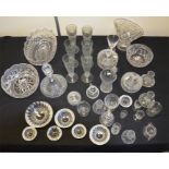 Tray of mixed glass,