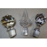 3 CRYSTAL STOPPERS