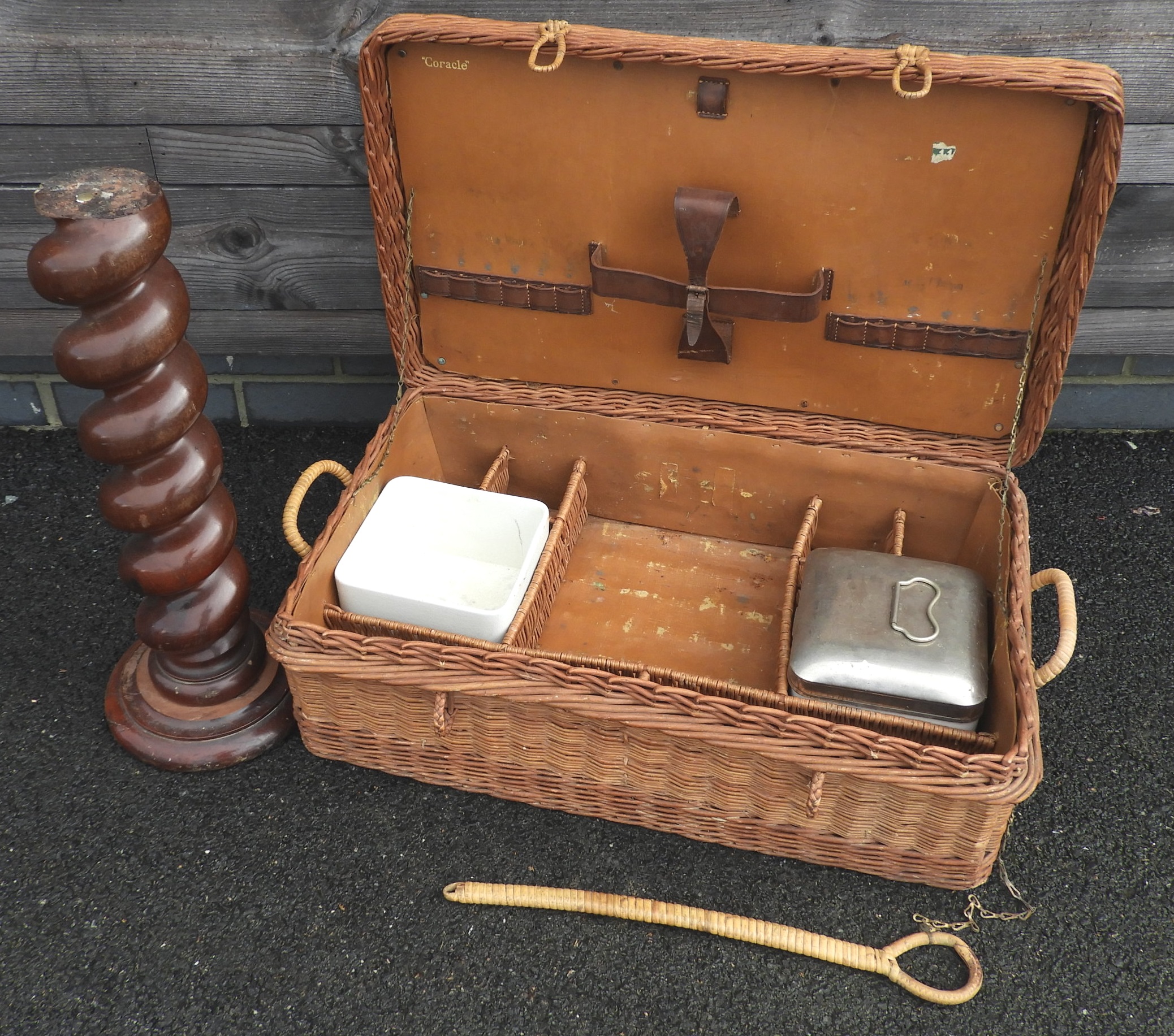 MAHOGANY BARLEY TWIST & WICKER PICNIC BASKET