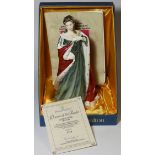 ROYAL DOULTON FIGURINE QUEEN OF THE REALM QUEEN ANNE HN3141