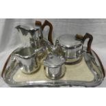 PICQUOT WARE 4 PCE TEA SERVICE TO TRAY