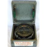 AIRCRAFT COMPASS P10 IN WOODEN CASE CIRCA 1944