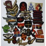 ASSORTED CLOTH MILITARY BADGES