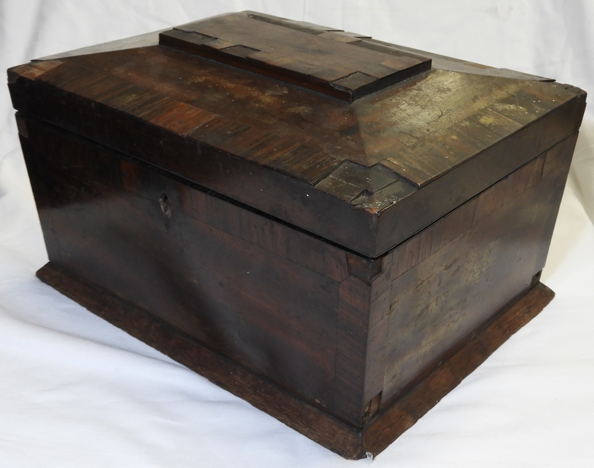 MAHOGANY TABLE BOX