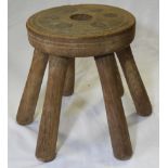 MILKING STOOL WITH 6 LEGS