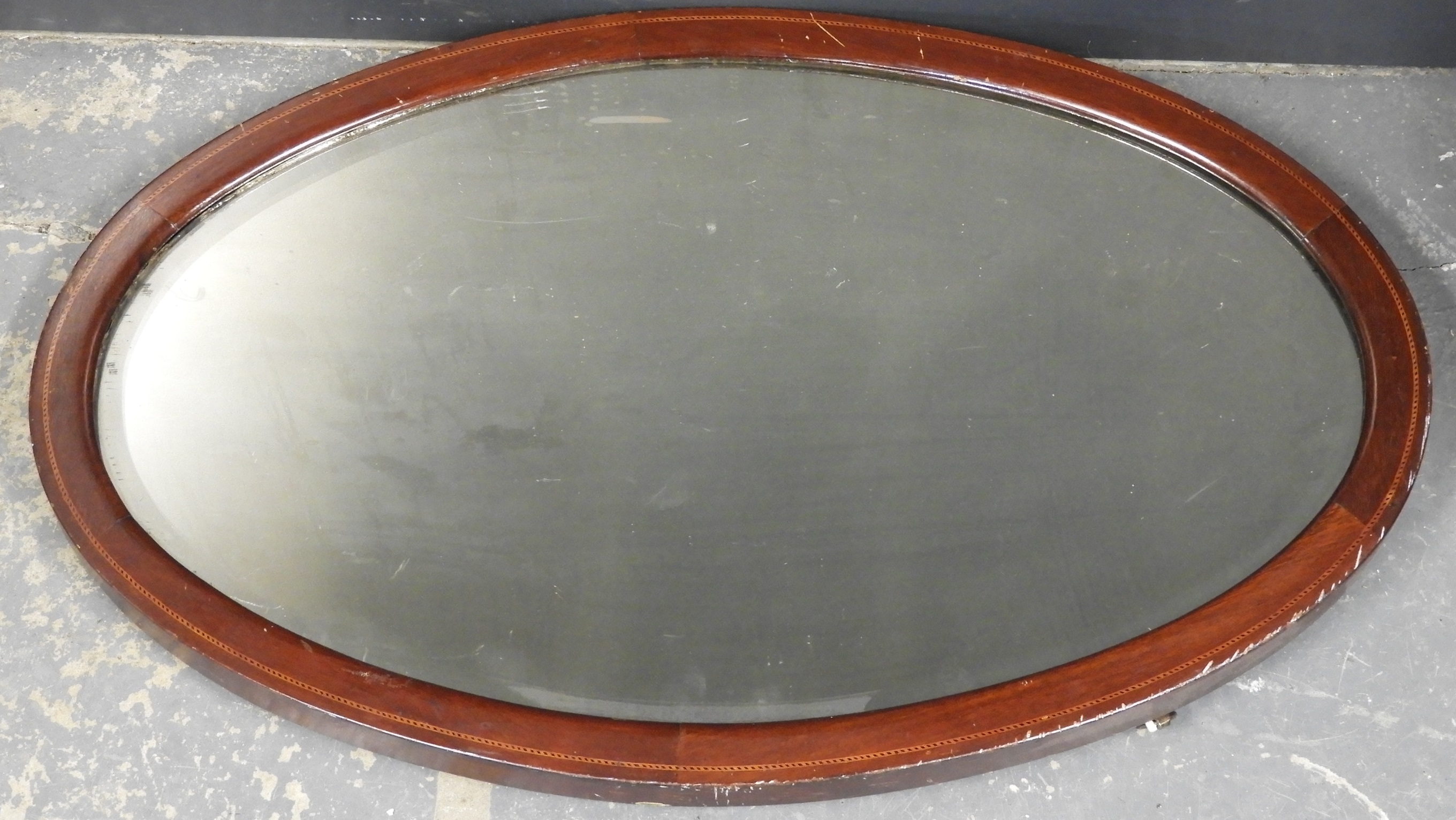 MAHOGANY OVAL FRAMED MIRROR