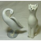 BELLEEK SEATED WHITE CAT & LLADRO GOOSE