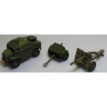 DINKY 688 FIELD ARTILLERY TRACTOR + 687 25 POUND FIELD GUN (ORIGINAL) + 686 25 POUNDER FIELDGUN