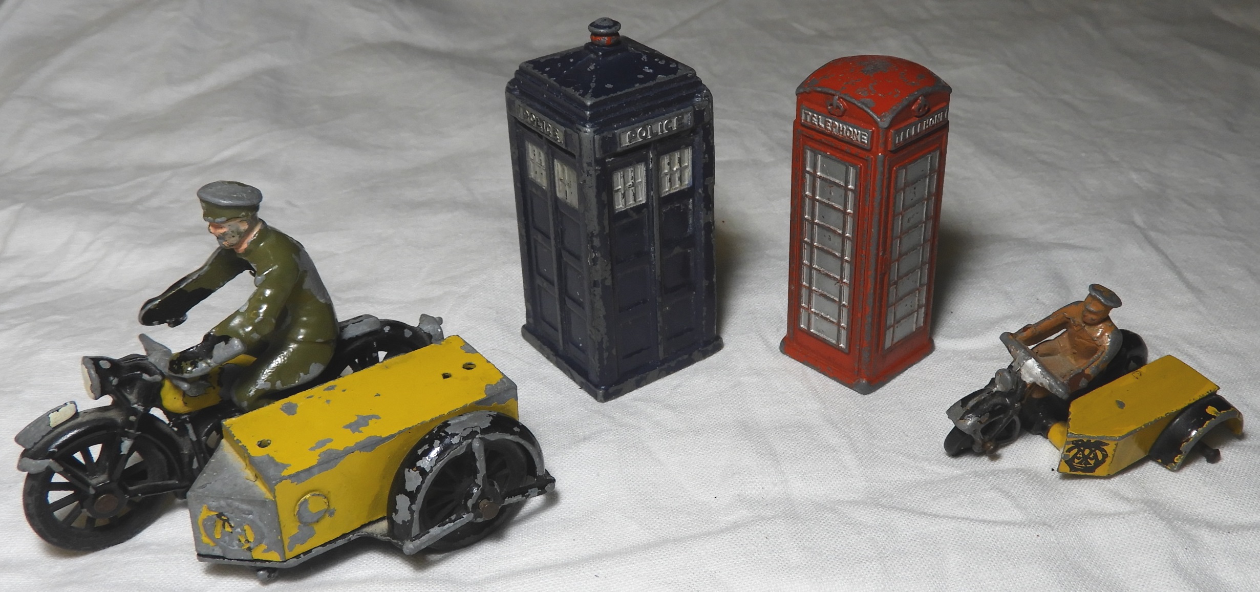 DINKY POLICE & RED TELEPHONE BOXES & 2 AA MOTORBIKES (4)