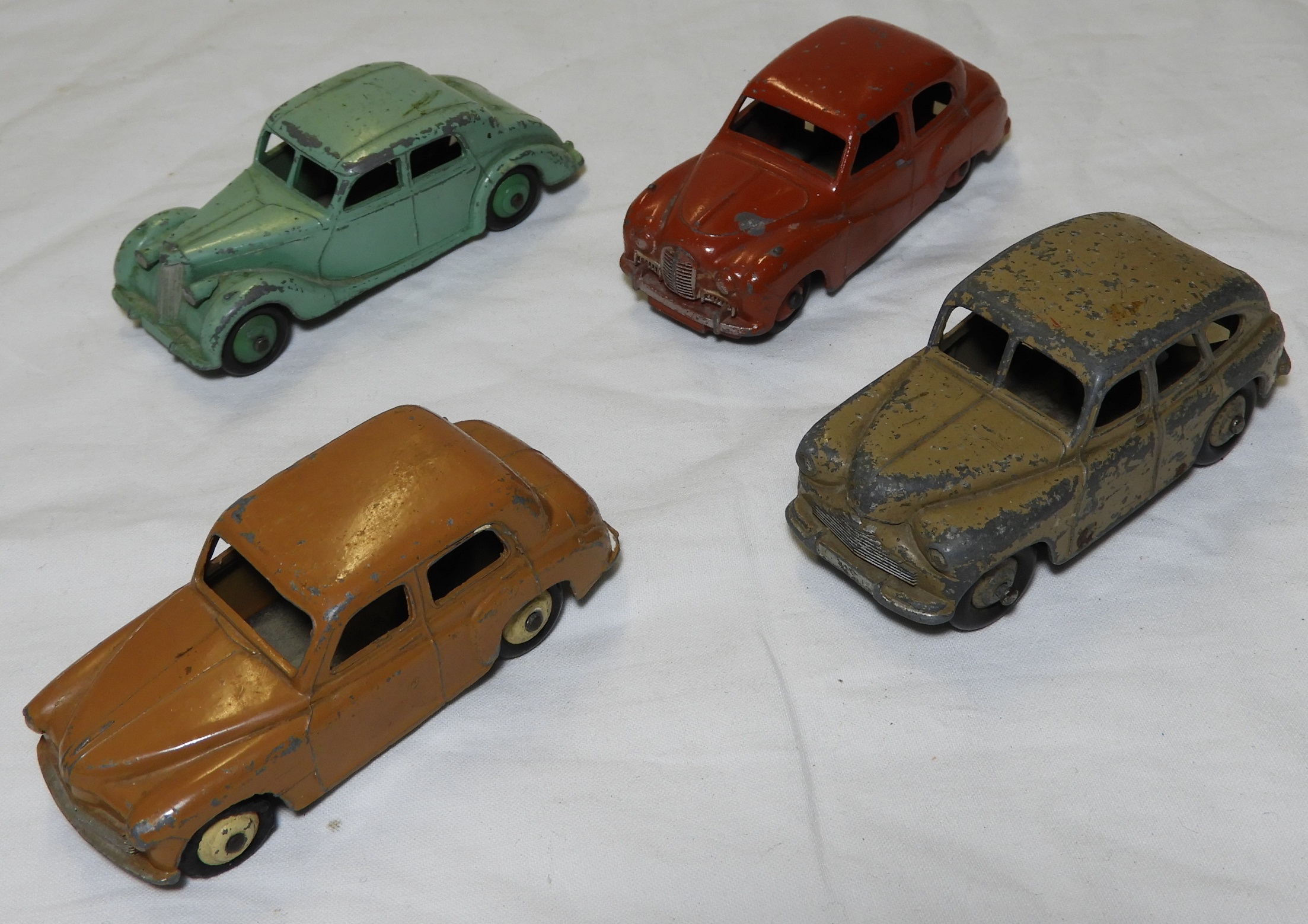 DINKY RILEY, VANGUARD, HILLMAN MINX & AUSTIN SOMERSET (4)