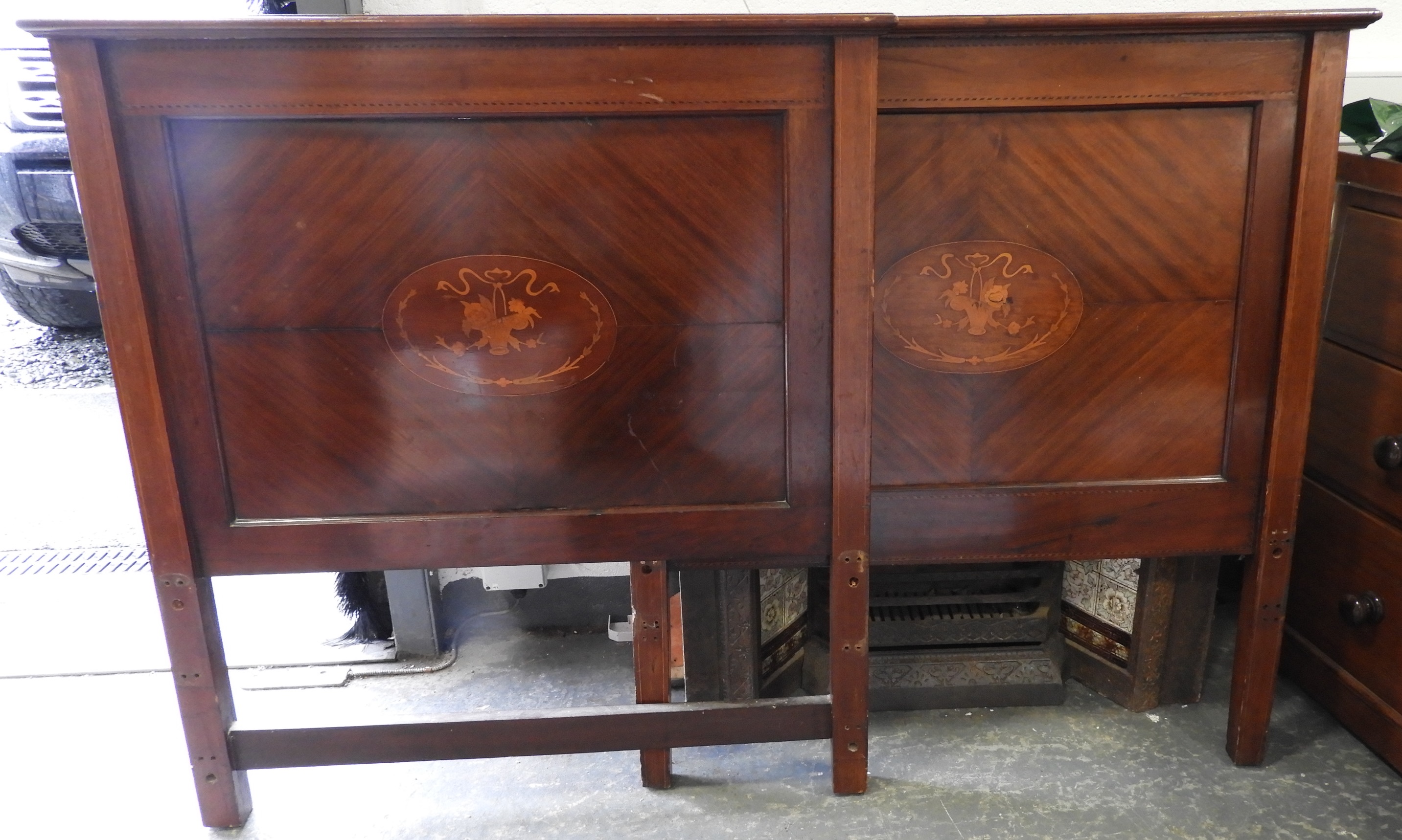 PAIR MAHOGANY SINGLE BEDENDS