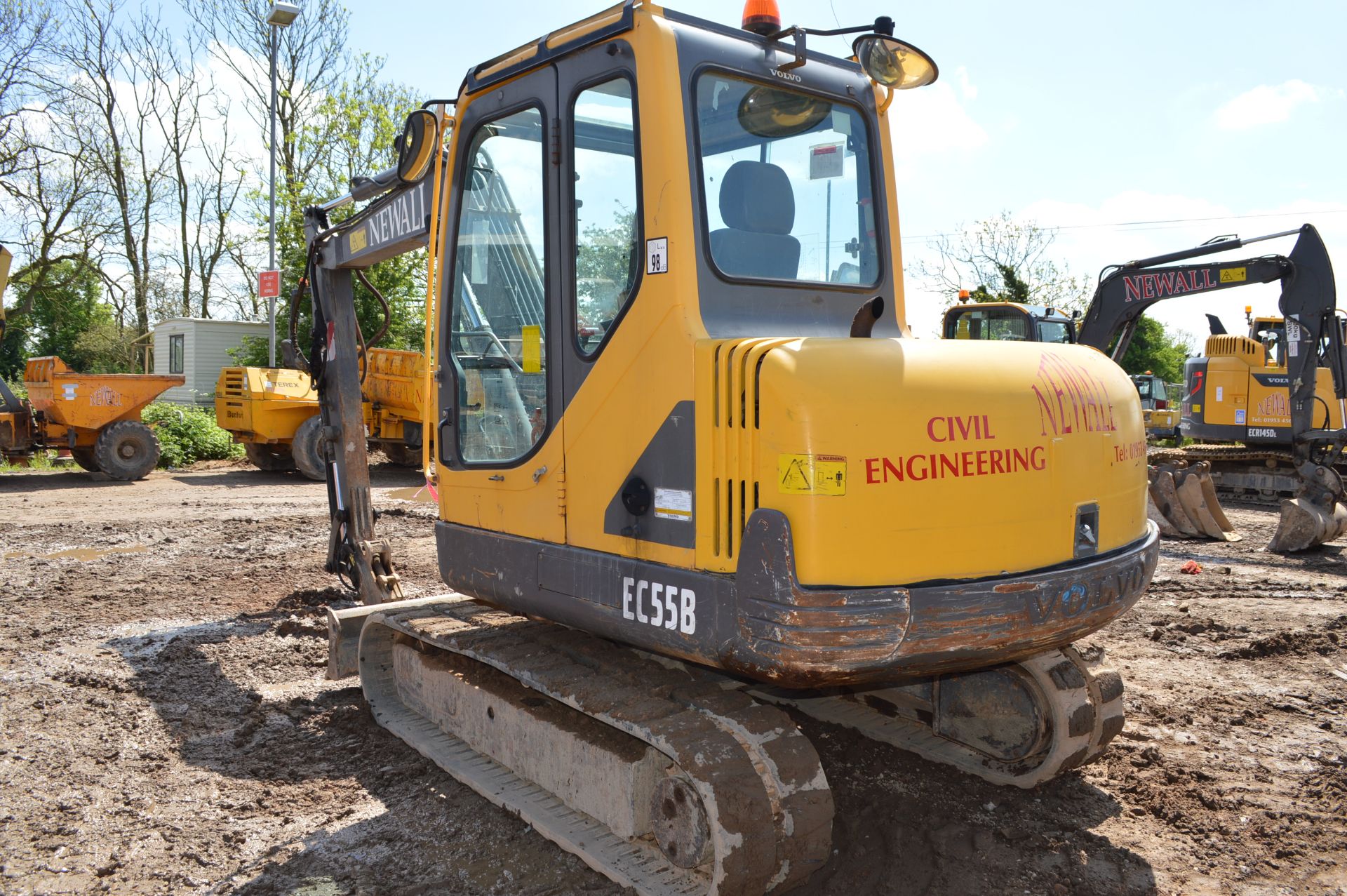 Volvo 5t Rubber Tracked Excavator with Blade, Quic - Image 12 of 37