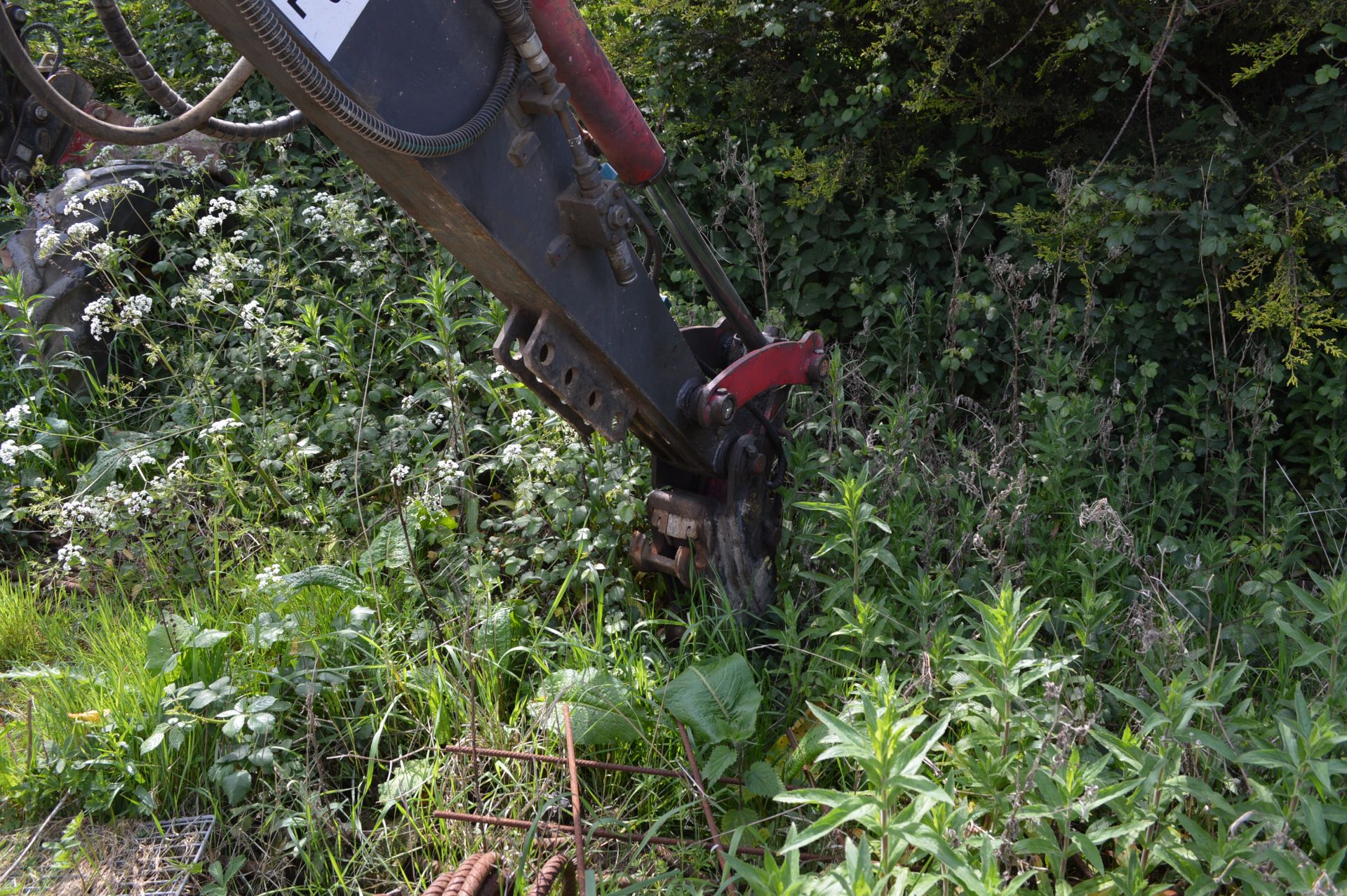 Volvo 5t Rubber Tracked Excavator with Blade, Quic - Image 4 of 19