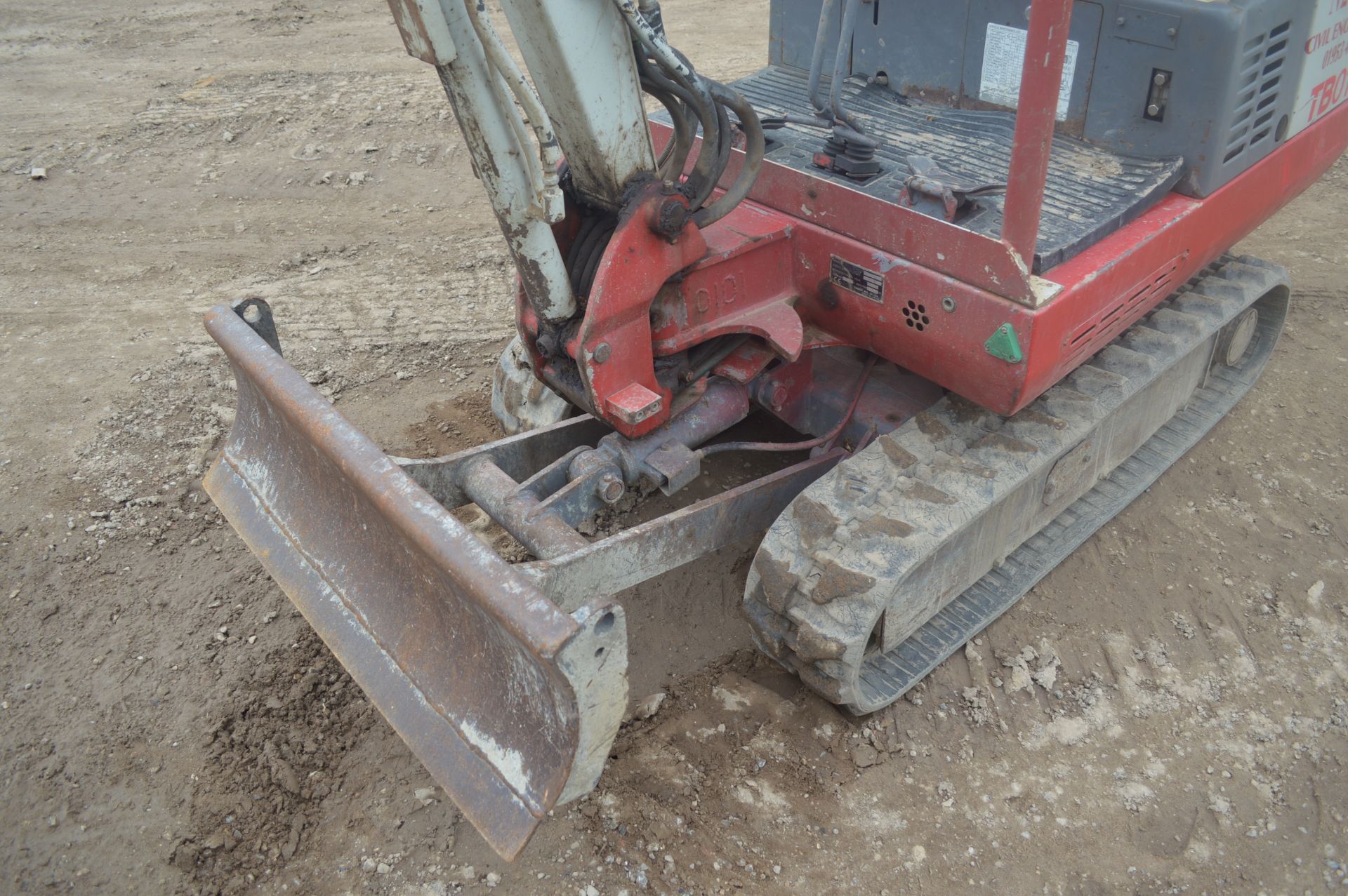 Takeuchi 1.5t Excavator - Image 14 of 19