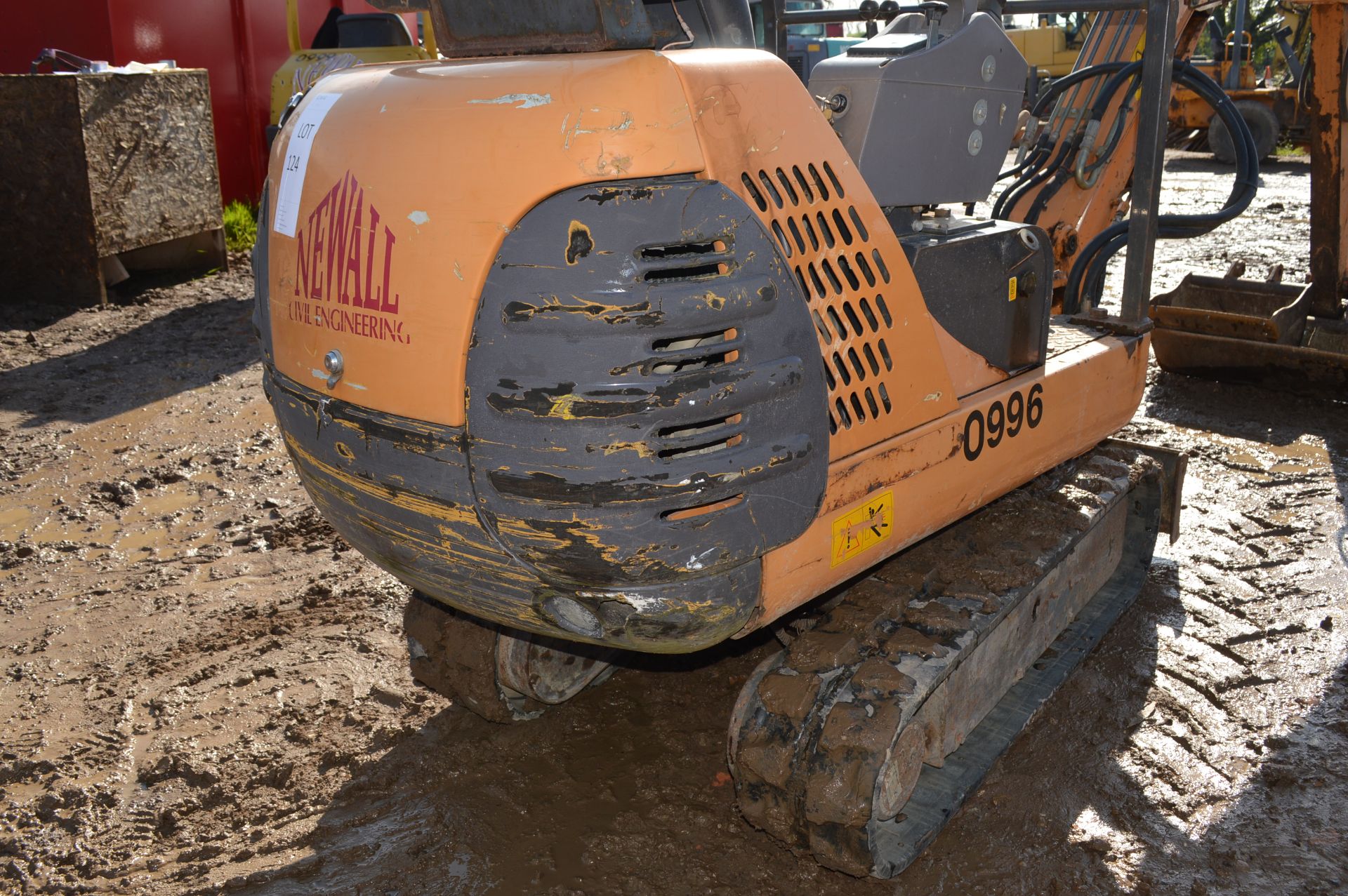 Case 1.5t Rubber Tracked Excavator with Blade - Image 9 of 26