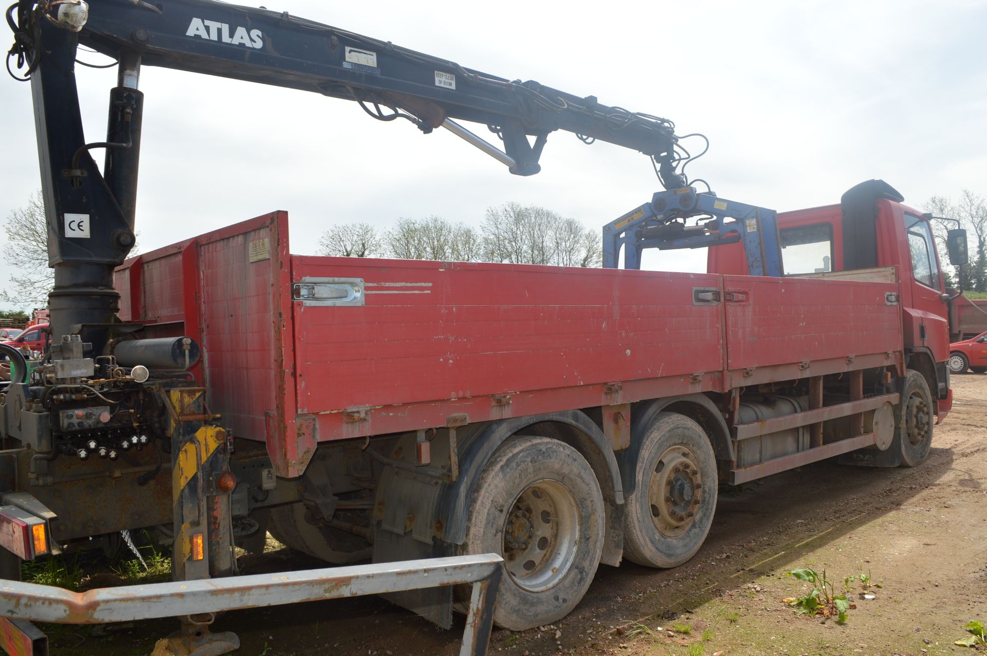 DAF CF65.240 Rigid Dropside with Altas AK3500 A14 - Image 4 of 10