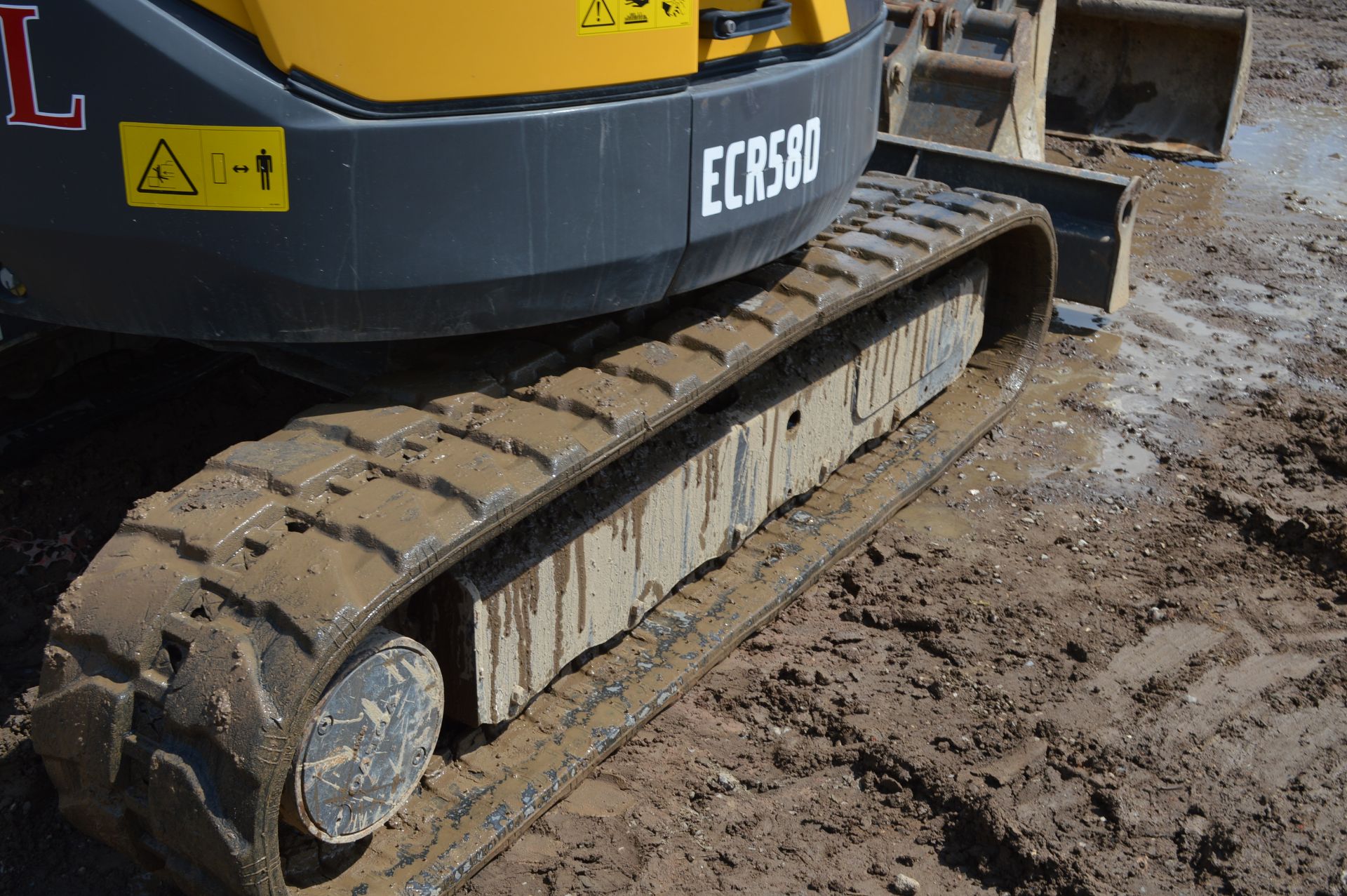 Volvo ECR58D Excavator (2014) - Image 12 of 32