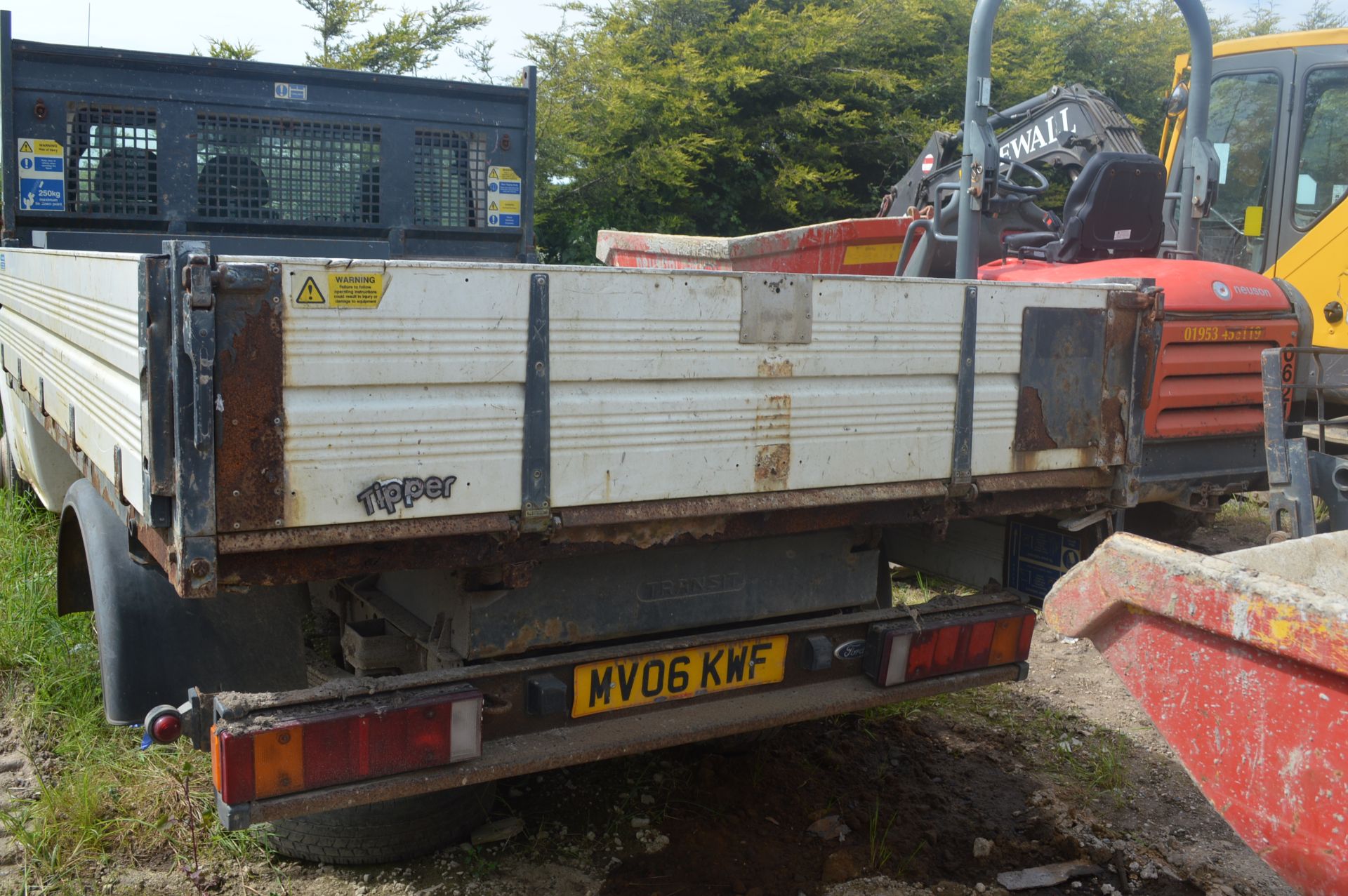 Ford Transit 350 MWB TD Tipper - Image 3 of 4