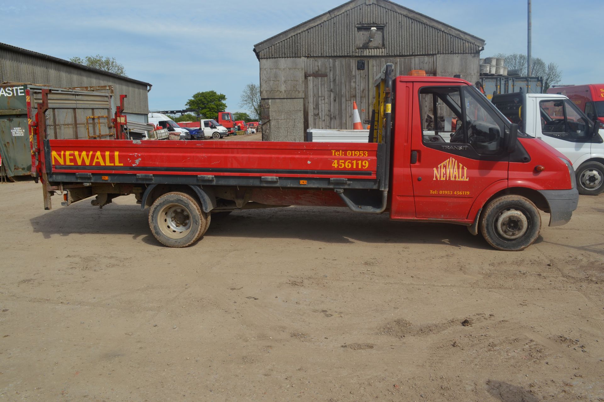 Ford Transit 2.4 100 T350EF RWD Tipper - Image 3 of 8