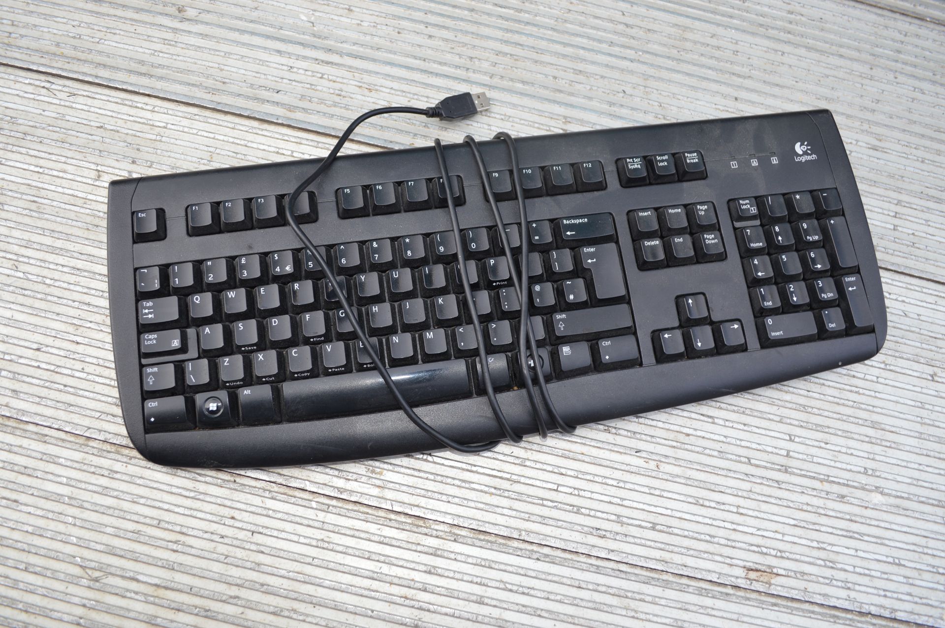 Logitech Deluxe 250 USB Keyboards (please note: this item is located in Birmingham, Collection by - Image 3 of 3