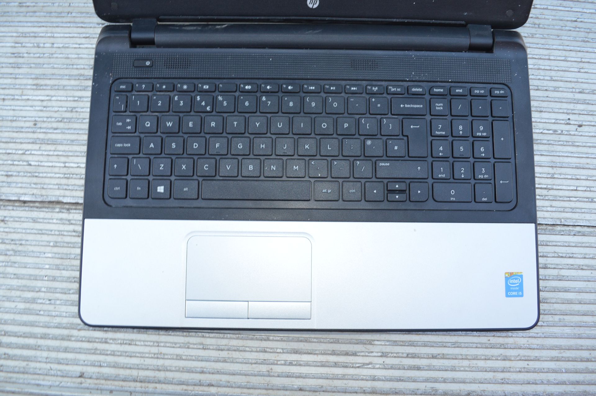 HP 350G2 Windows 8 i5 Processor Laptop (please note: this item is located in Birmingham, - Image 4 of 5