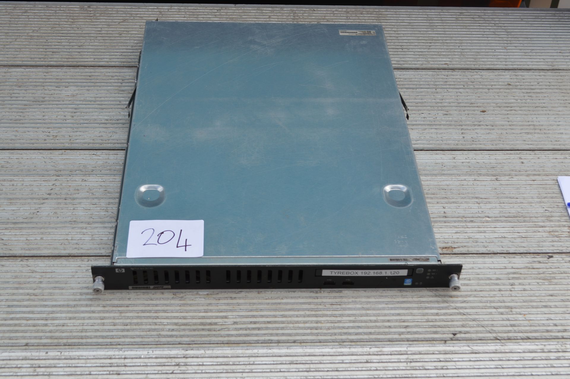 HP ProLiant DL140 Intel Xeon G3 Hot Swap 1U Rack Mount Server (please note: this item is located