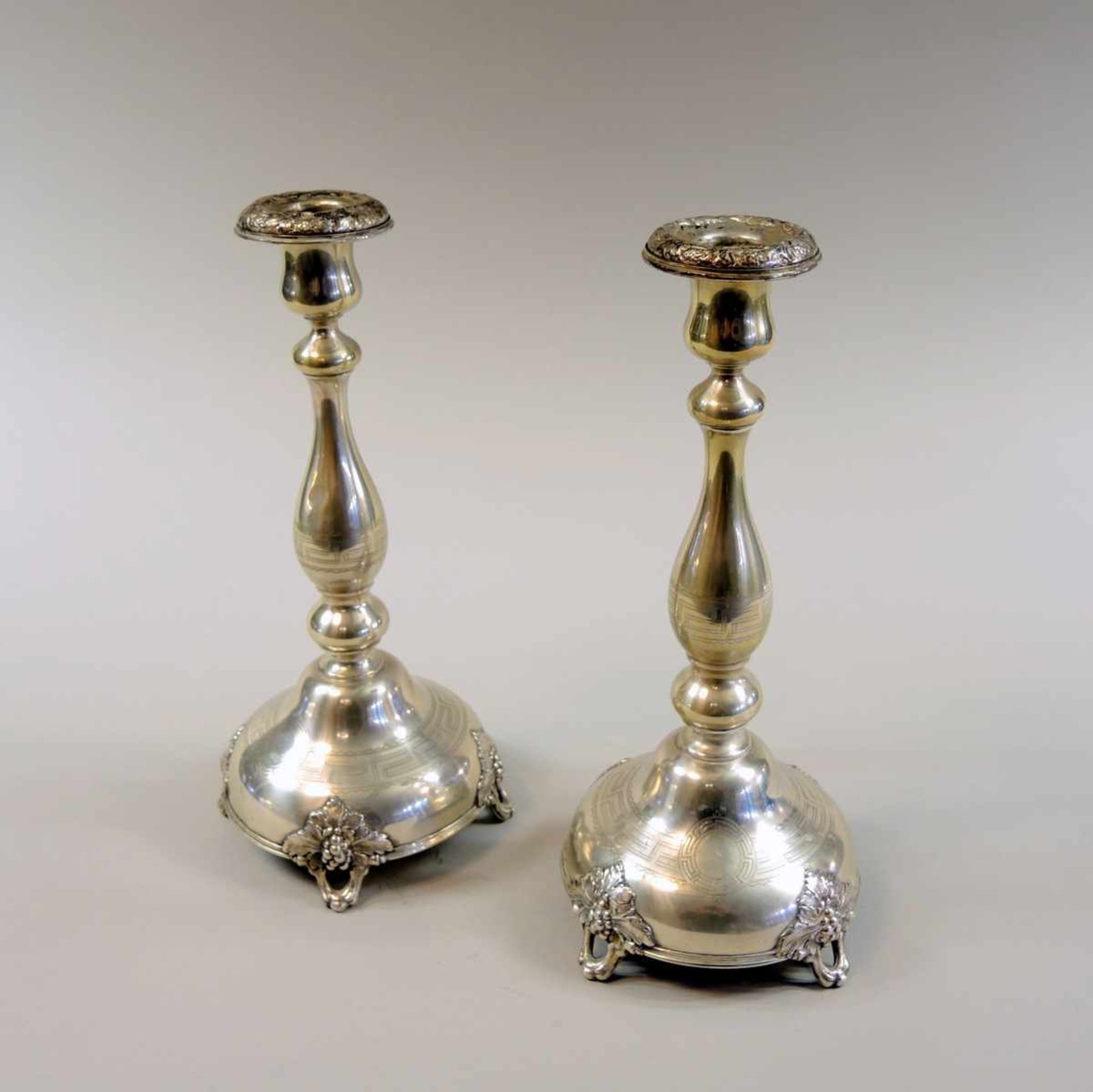 Schönes Leuchterpaar Silber 800, Halbmond- und Kronepunzen. FA. Rosenthal Posen, Hammer- & - Bild 2 aus 2