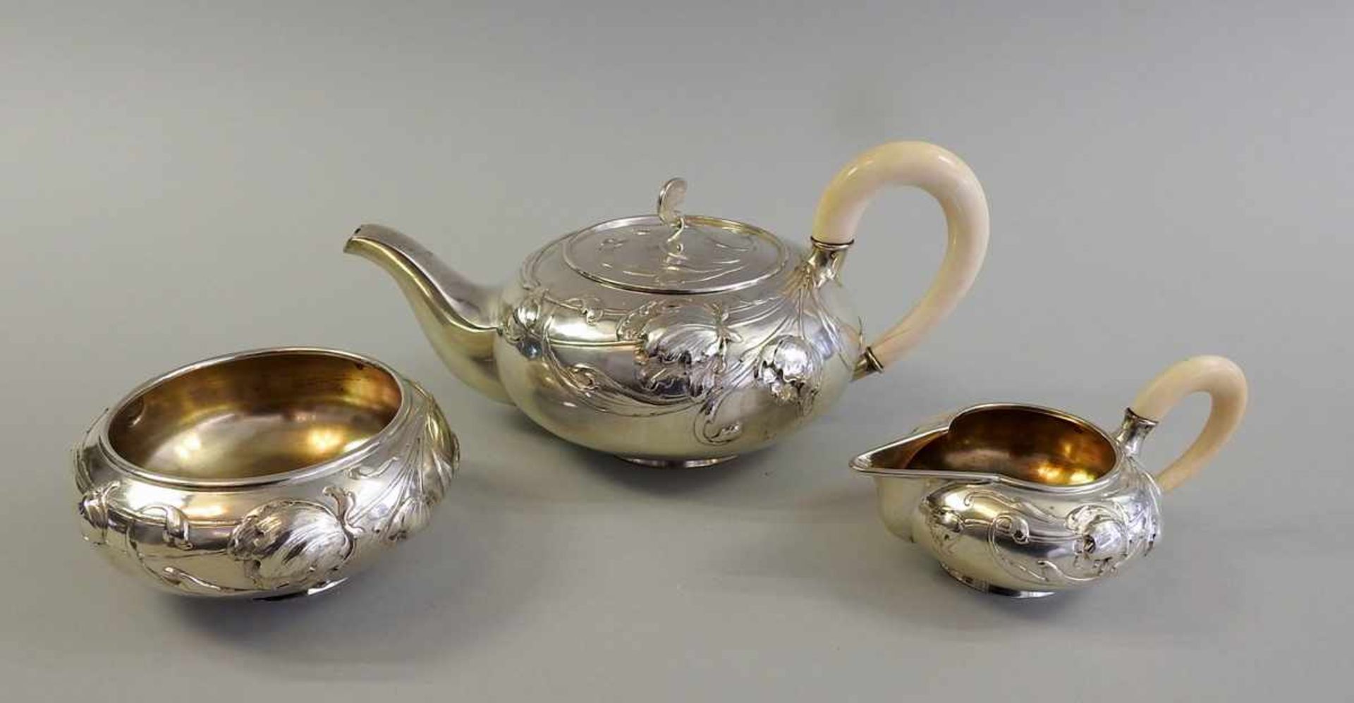 Außergewöhnliches Jugendstil Teeservice Silber 800, jeweils mit Halbmond und Krone, Silber 800 von