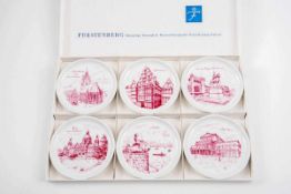 18 Glasuntersetzer, Fürstenberg Flache runde Form, Spiegel dekoriert mit Ansichten aus Hannover.