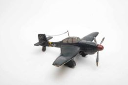 Stuka Tischmodell, 2.WK Holz, Offiziersgeschenk eines Fliegers. Br.: 26 cm.