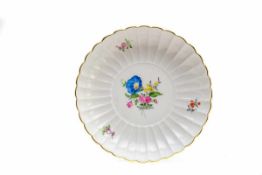 Meissen Schale Meissen Schale, nach 1934, D.: 21,5 cm, Kuchenschale mit Gartenwinde und