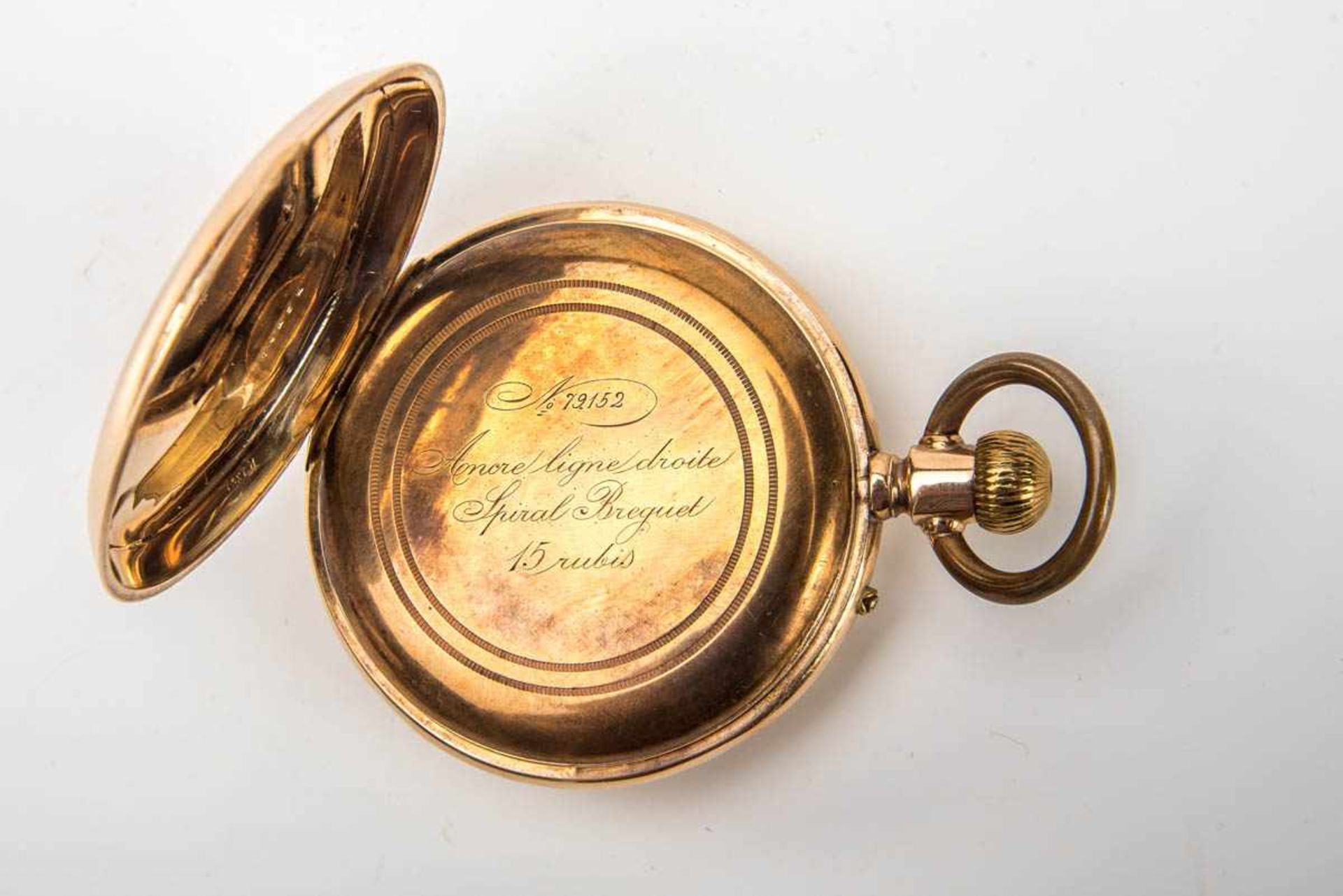 Herrentaschenuhr, um 1920 585er Gelbgold Schlichtes Uhrengehäuse, Deckel mit Wappenkartusche mit - Bild 2 aus 3