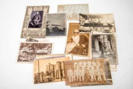 Konvolut, Fotos und Postkarten 1. Weltkrieg 25 Teile, einige als Feldpost.