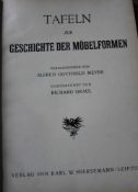 Tafeln zur Geschichte der Möbelformen 2 Bde. Autoren A.G. Meyer und R. Graul. Geprägter