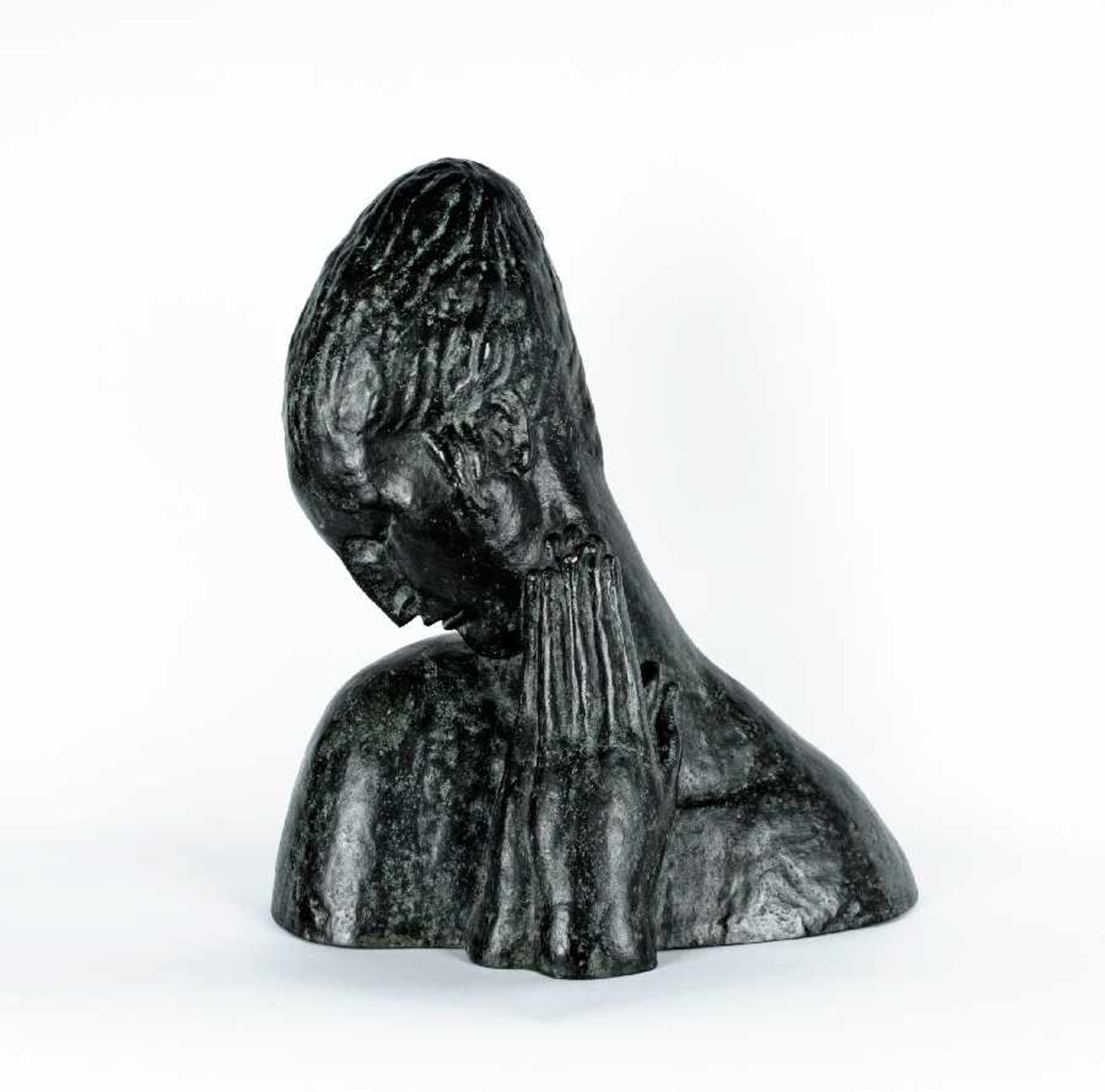 Nach Ivan Mestrovic 1883 - 1962 Frau im Gebet Bronze, Entwurf 1917, Guss nach 1962; H 52 cm After