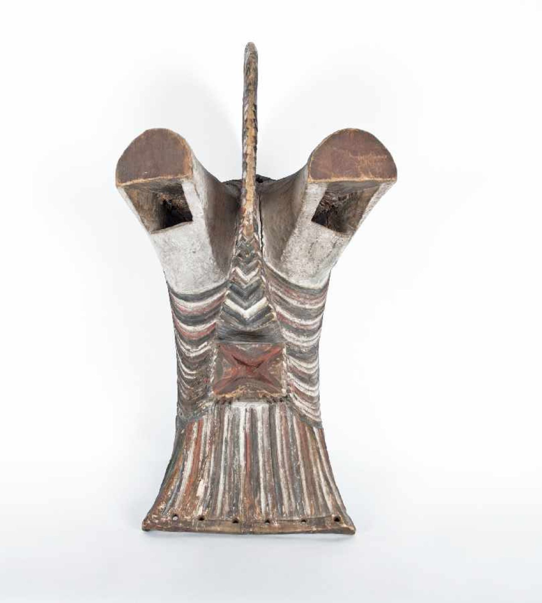 Songe, Kongo Kifwebe-Maske Holz, geschnitzt und farbig gefasst; H 56 cm, B 31 cm, T 35 cm;