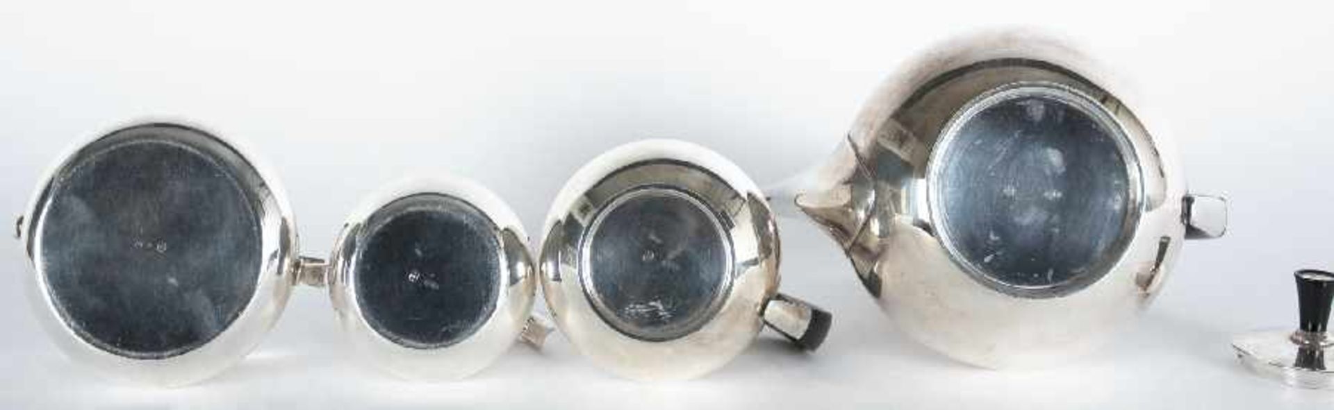 Hans-Jorgen Bunde 1919 Dänemark - 1996 Kaffeeservice 830 Silber, vierteilig, um 1955/56; H 20 cm ( - Bild 2 aus 2