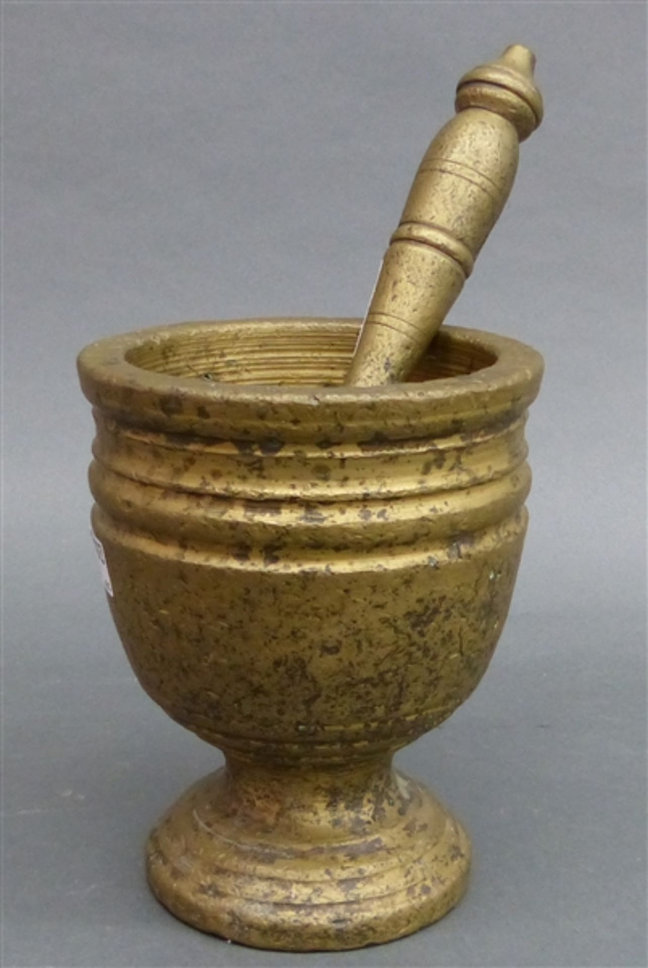 Mörser Bronze mit Pistill, 19. Jh. oder früher, h 18,5 cm,