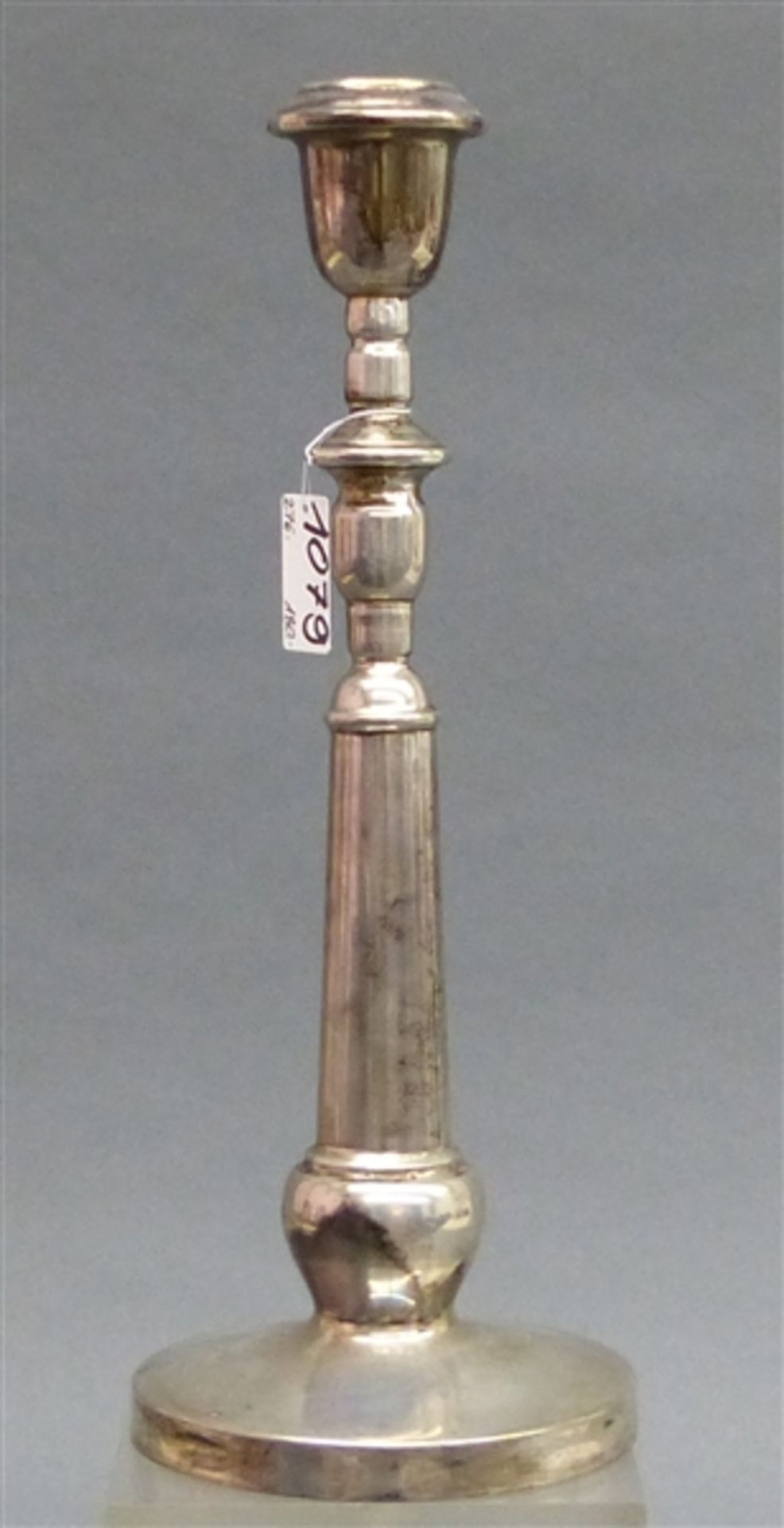 Kerzenleuchter Silber, neuzeitlich, punziert, g 26 cm, 233 g schwer,