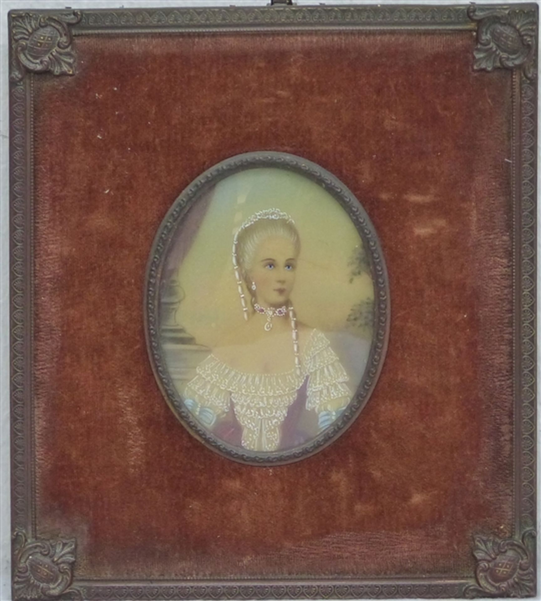 Miniatur, 20. Jh. auf Elfenbein, coloriert, Porträt einer Barock-Dame, 9 x 7 cm, im Rahmen,