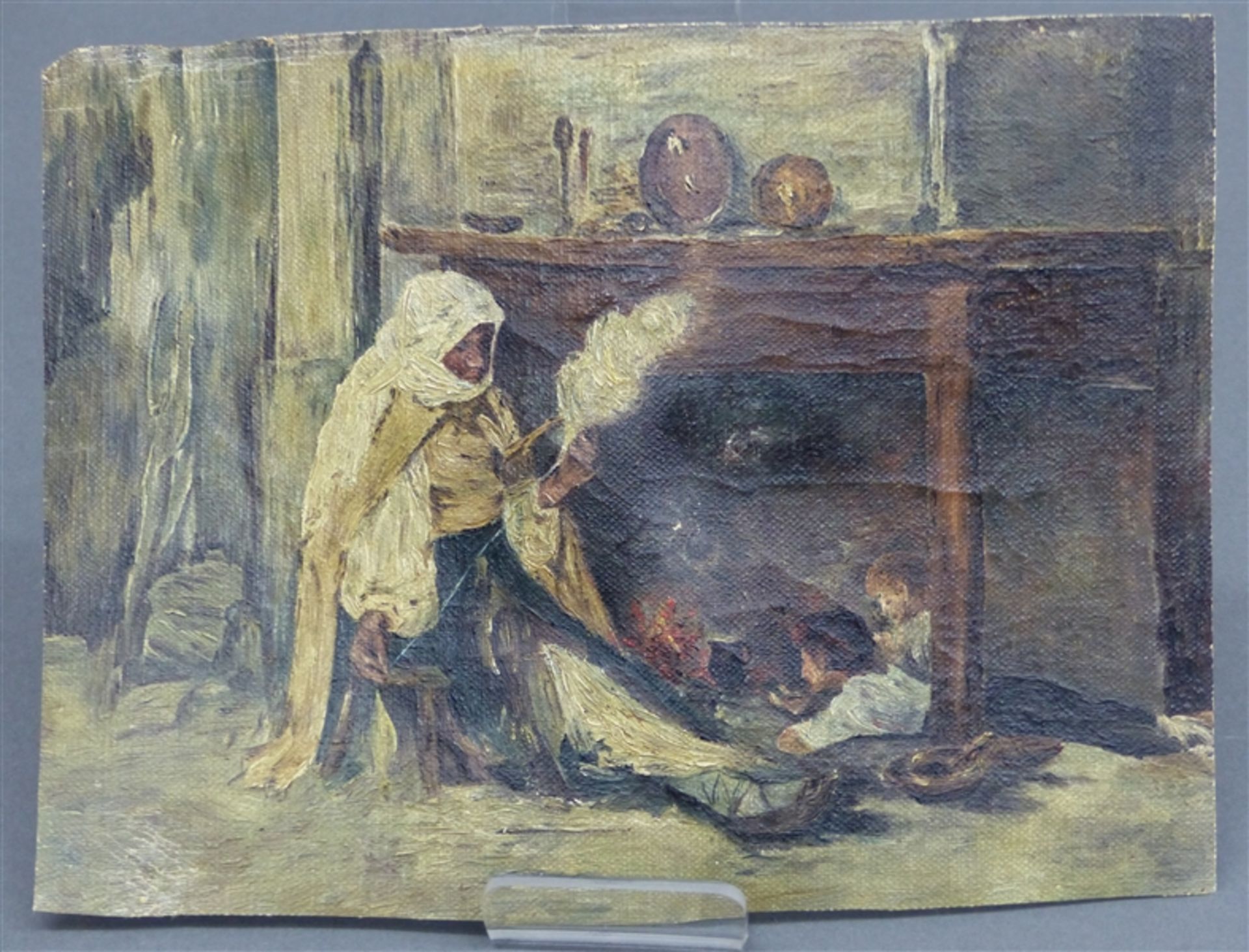 Unbekannt Öl auf Leinen, sitzende Spinnerin mit Kopftuch, daneben zwei Jungen am offenen Feuer,