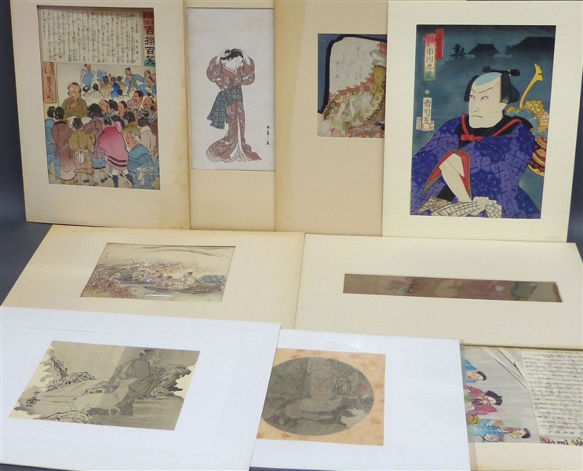 Konvolut Japan, Farbholzschnitte und Holzschnitte, Aquarelle, ca. 17 Stück, Personen, teilweise in