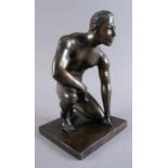 Männlicher, kniender Akt, Bronze, patiniert, monogrammiert, 32 cm 20.17 % buyer's premium on the