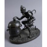 Sitzender Teufel der einen Mensch im Kochtopf gart, Bronze, H 16 cm 20.17 % buyer's premium on the