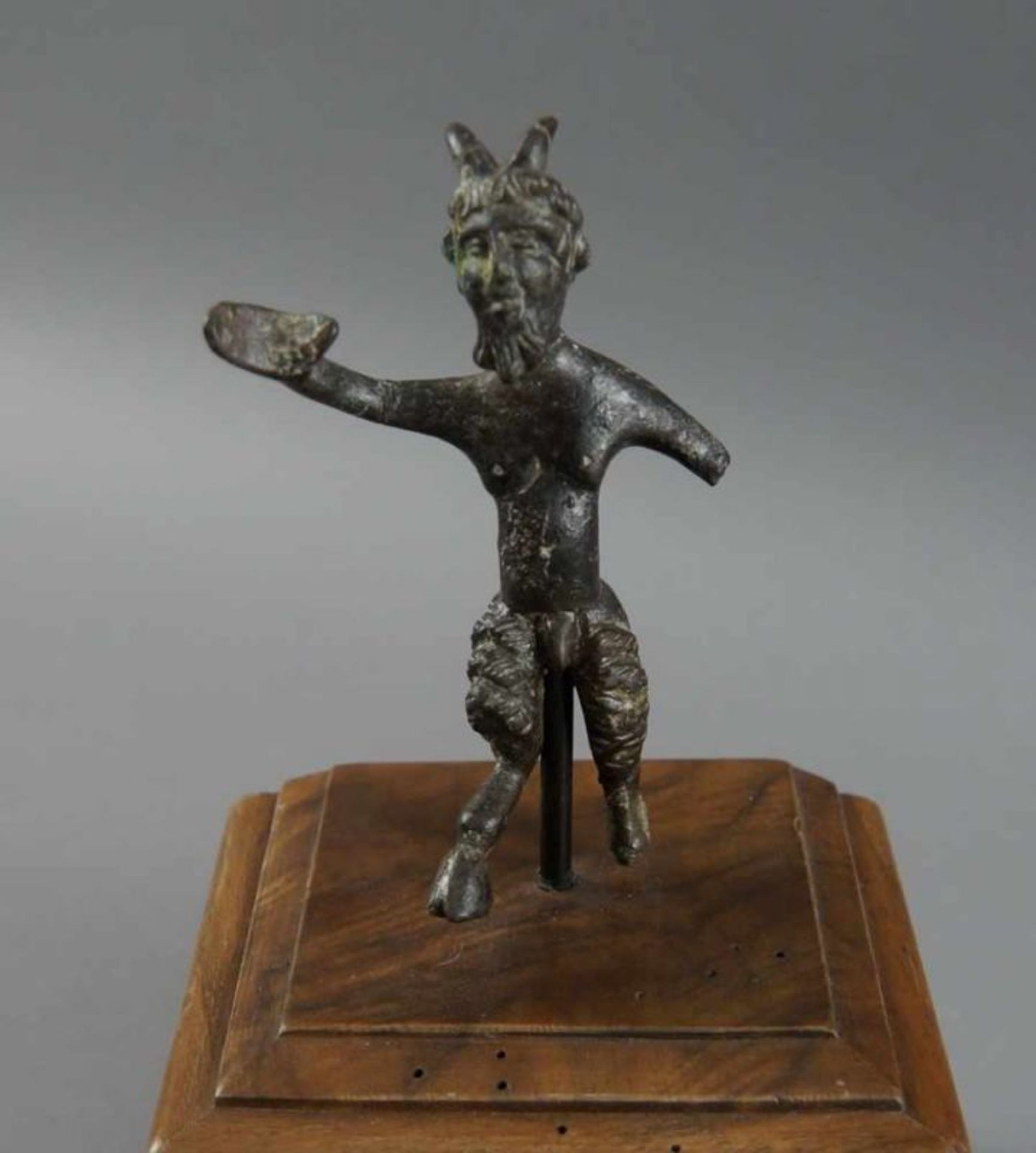 Satyr/Teufel aus Bronze, Italien/Padua um 1600, Sockel später ergänzt, H Skulptur 12 cm / 20x12x10 - Bild 2 aus 8