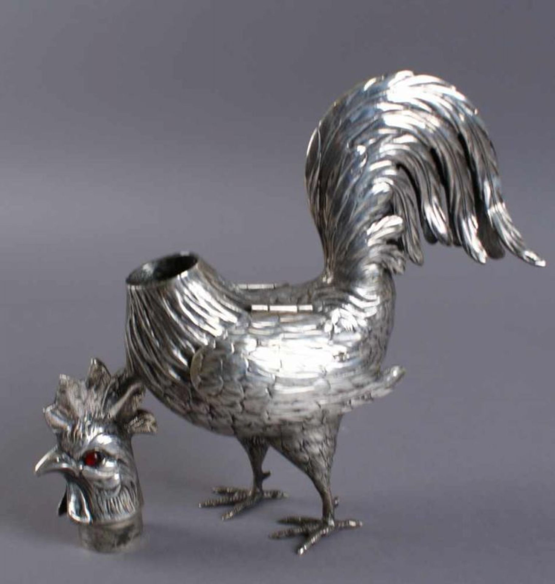 Prächtiges Silber Trinkspiel Gockel, Silberhahn mit abnehmbaren Kopf, mit Glasaugen, bewegliche - Bild 9 aus 11