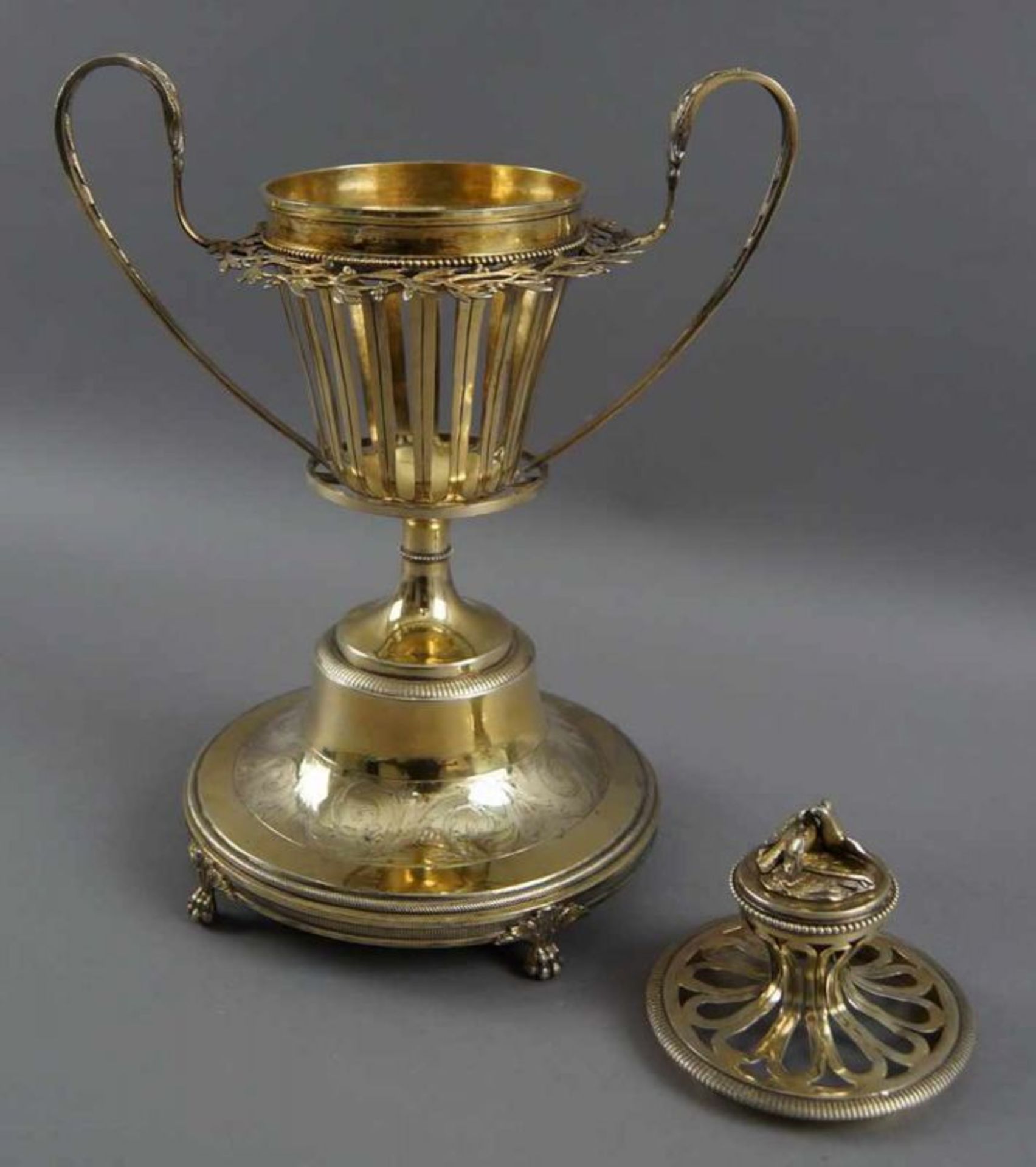 Herrschaftlicher Taufpokal (christening cup), durchbrochen gearbeitet, mehrfach gepunzt, datiert - Bild 4 aus 14
