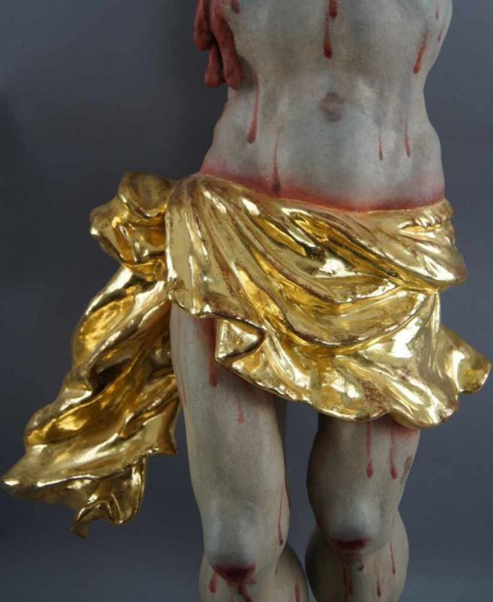 Barocker Korpus Christi, Holz geschnitzt und gefasst, 18. JH, rest., 92x79cm 20.17 % buyer's premium - Bild 4 aus 11