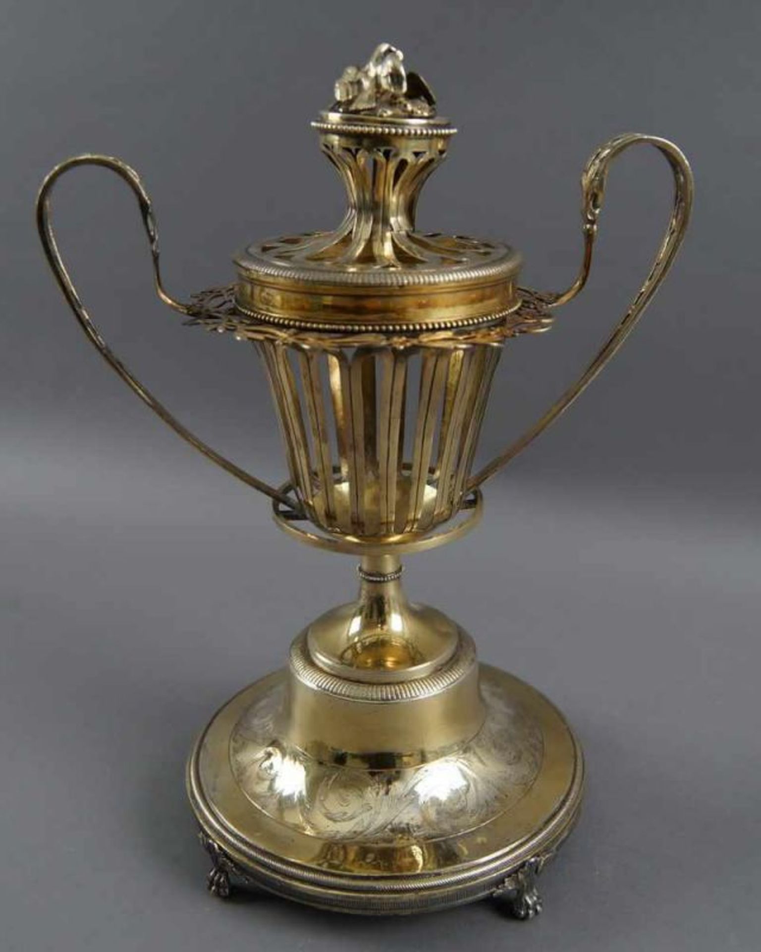 Herrschaftlicher Taufpokal (christening cup), durchbrochen gearbeitet, mehrfach gepunzt, datiert - Bild 6 aus 14